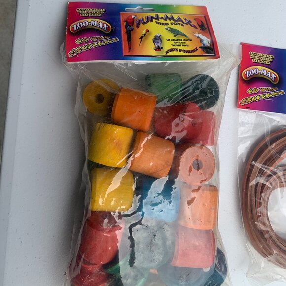 BIRD SUPPLIES - 2pc lot PARROT MACCAW, cage toys, ropes, blocks, replacememt DYI - Picture 2 of 5